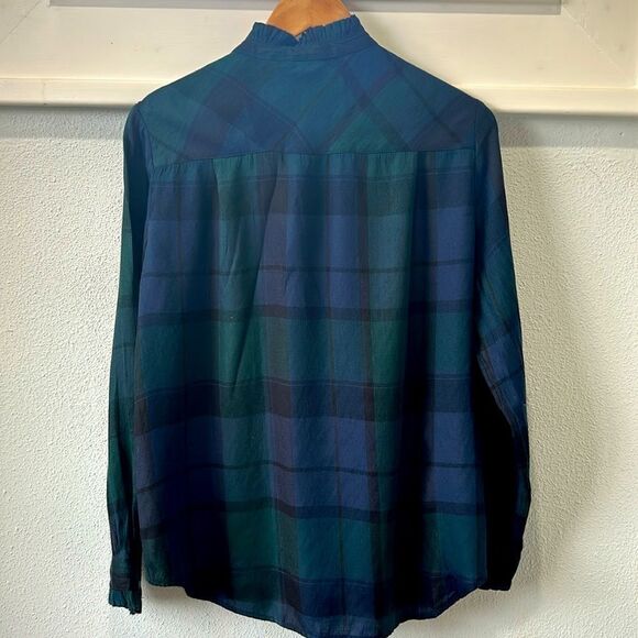 Loft plaid button-down shirt - Picture 9 of 9